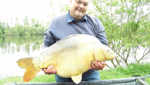 A 44 lb carp from Villefond, Son of Max, May 2016