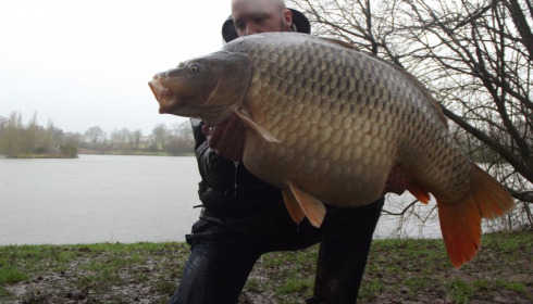 A 55 lb 4 oz carp from Villefond, Mark Lambert with Arthur, Jan 2013