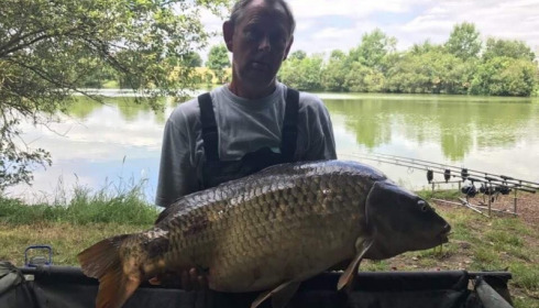 A 44 lb 12 oz carp from Villefond, Scared common spawned out , Aug 2017
