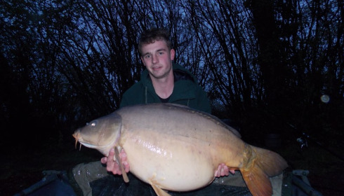 A 46 lb 8 oz carp from Villefond, Apr 2016
