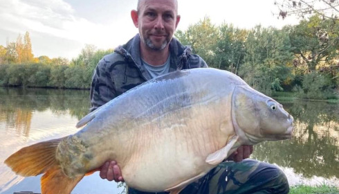 A 48 lb carp from Villefond, Oct 2022