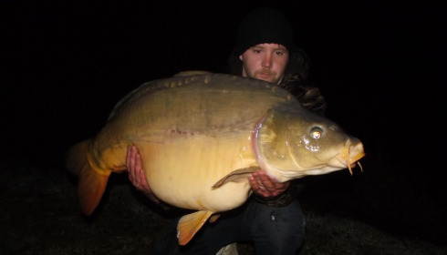 A 40 lb 10 oz carp from Villefond, Mark Lambert, Mar 2012