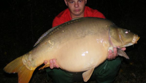 A 35 lb 10 oz carp from Villefond, Oct 2010