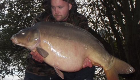 A 42 lb 8 oz carp from Villefond, Mark Lambert , Nov 2012