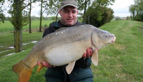A 22 lb carp from Vincons, Dan, May 2009