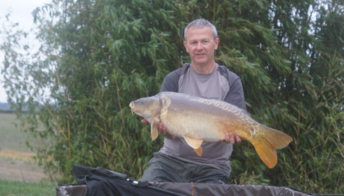 A fish from Vincons, Mid Twenty Mirror Carp, Oct 2022