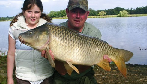 A 24 lb 4 oz carp from Vincons, Duncan de Gruchy, Aug 2007