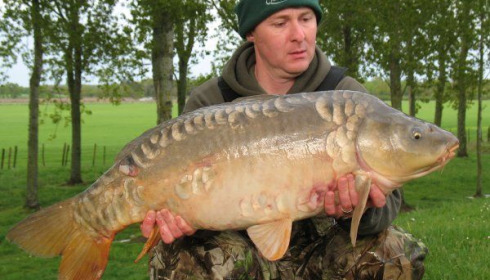 A carp from Vincons, Steve & Alan, Apr 2008