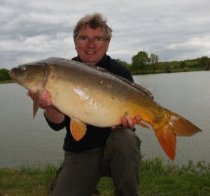 A 23 lb 6 oz carp from Vincons, Ron Key, May 2009
