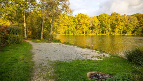 Autels, Carp and Catfish Fishing in France, lake photo 5