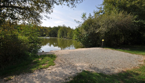 Autels, Carp and Catfish Fishing in France, lake photo 7
