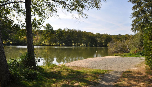 Autels, Carp and Catfish Fishing in France, lake photo 30