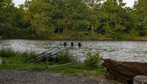 Carrouge, Social Carp Fishing Holidays, lake photo 26