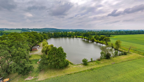 Carrouge, Social Carp Fishing Holidays, lake photo 2