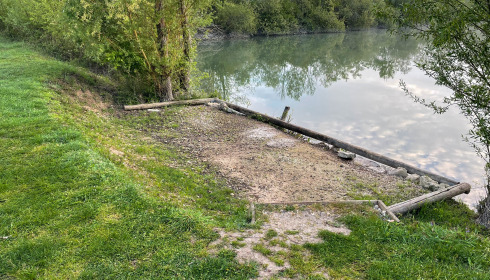 Duquesne, Carp Lake in Northern France, lake photo 21