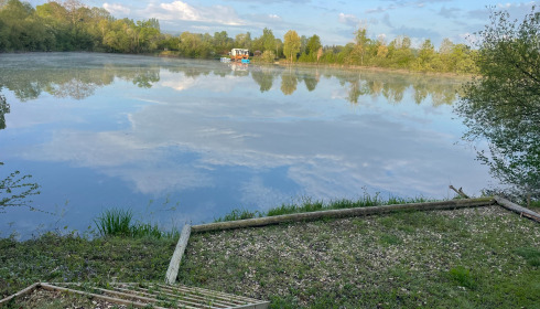 Duquesne, Carp Lake in Northern France, lake photo 23