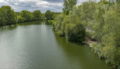 Plump Lake, Carp Fishing Holiday in France, lake photo 4