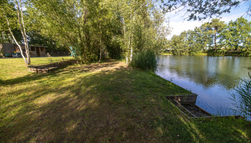 Plump Lake, Carp Fishing Holiday in France, lake photo 10