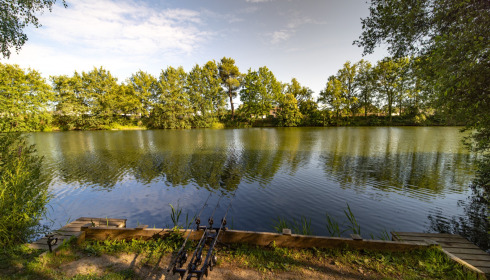 Plump Lake, Carp Fishing Holiday in France, lake photo 7