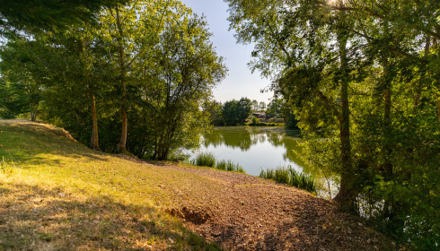Cerises, Carp Lake Close to Calais, lake photo 19