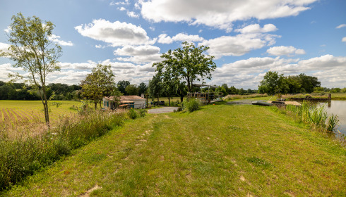 Heart Lake, Exclusive Carp Fishing France with Accommodation, lake photo 24