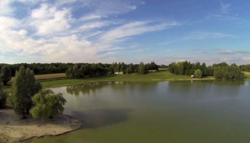 Beaurepaire, Carp lakes near Calais, lake photo 1