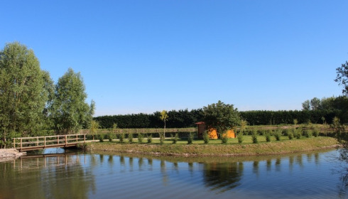 Deux Iles, Carp Fishing in France near Calais, lake photo 4