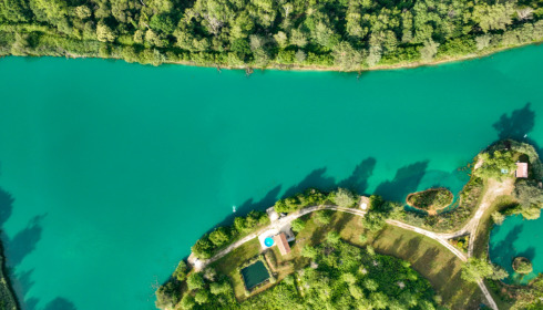 Golden Carp Lake, Big Carp Fishing France with a Social Lodge, lake photo 12