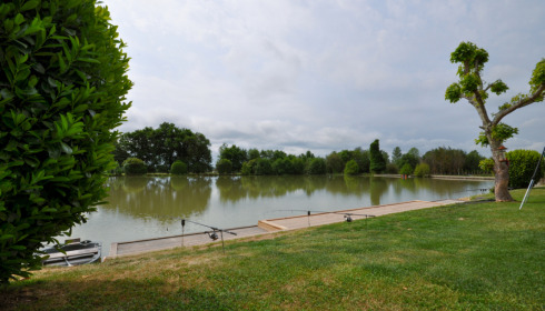 Landes, Carp fishing France, lake photo 9