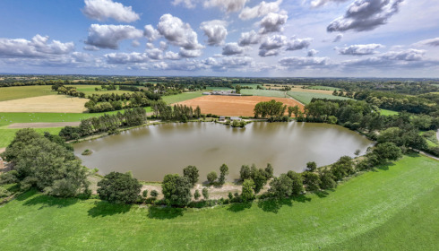 Mystique, Carp Fishing France with Accommodation, lake photo 25