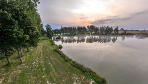 Mystique, Carp Fishing France with Accommodation, lake photo 32