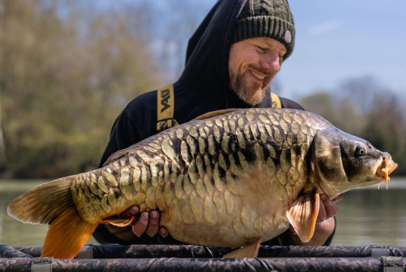 Eau De Vie North carp fishing lake in France – photo 2