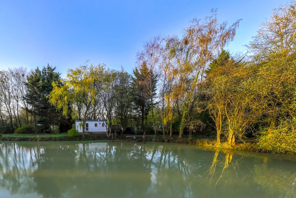 Eau De Vie North carp fishing lake in France – photo 5