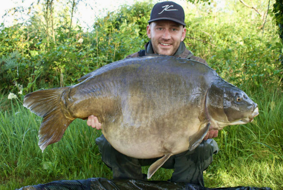 Golden Carp Lake carp fishing lake in France – photo 6