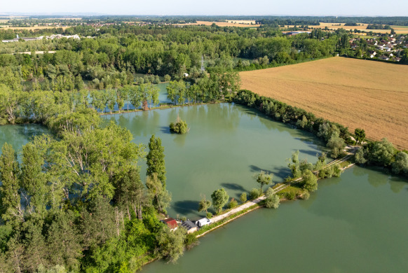Anglers also viewed venue Ilot