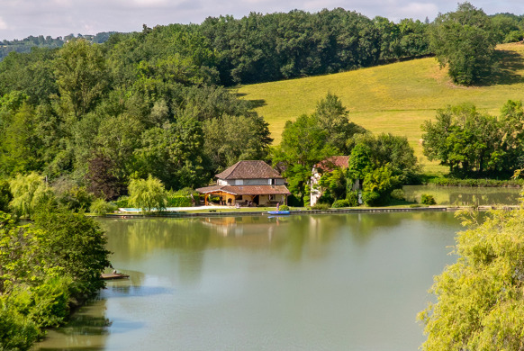 Anglers also viewed venue Mas Bas Main Lake