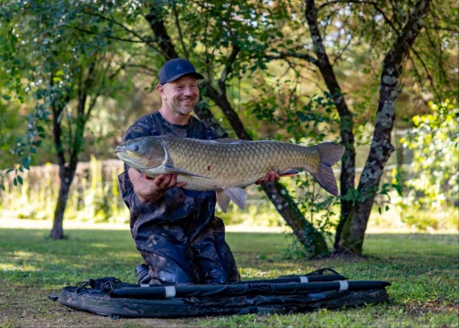 Zentelles - Carp Lake in France - photo 12