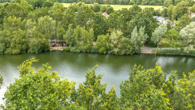 Plump Lake - Carp Fishing Holiday in France - photo 6