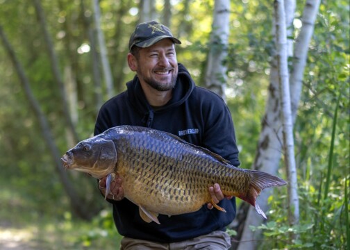 Plump Lake - Carp Fishing Holiday in France - photo 4