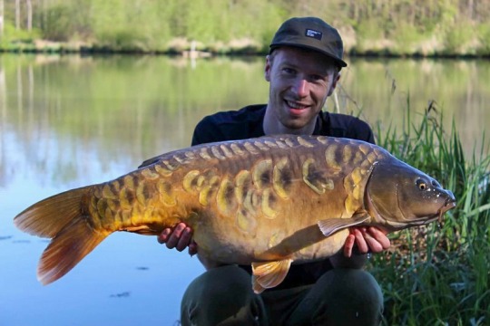 Jonchery 7 - Small Exclusive Carp Lakes in France - photo 9