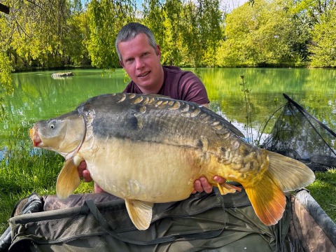 Eau De Vie South - Carp Fishing France with Unique Railway Cabin - photo 6