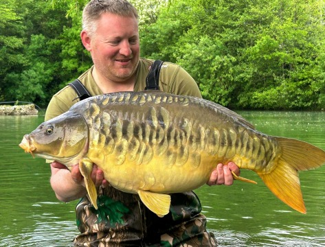 Eau De Vie South - Carp Fishing France with Unique Railway Cabin - photo 10