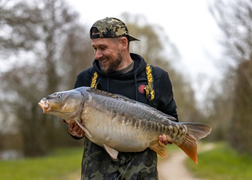 Blue Lake - Fishing France - photo 6