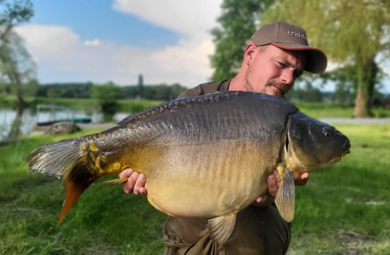 Carrouge - Social Carp Fishing Holidays - photo 19