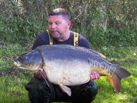 Carrouge - Social Carp Fishing Holidays - photo 17