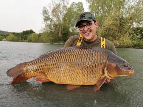 Deux Iles - Carp Fishing in France near Calais - photo 2