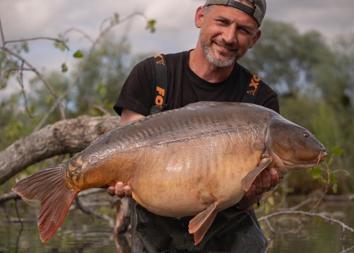 Grandes Cimes - Great Value Carp Fishing France - photo 5
