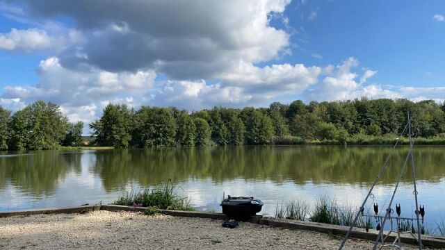 Jonchery 8 - Carp Lake in France - photo 8