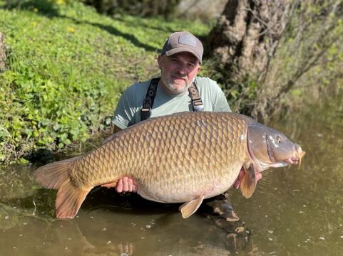 La Fonte - French Carp Lake - photo 8