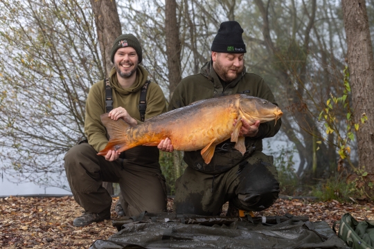 Sky Lake - Big Carp Fishing France - photo 10